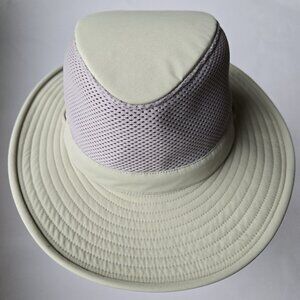 The Tilley Lighterweight Mesh Hat